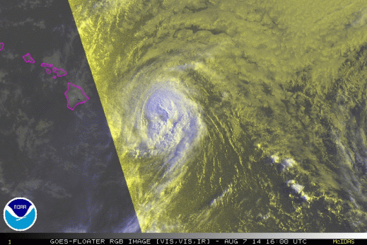 Hurricane Iselle heads for Hawaii